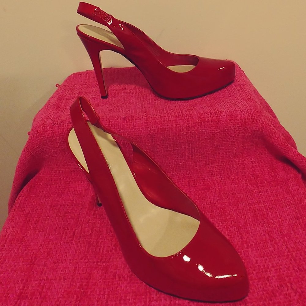 Red Hot Beauties! Sexy Red Patent Leather Heels with 1" platform